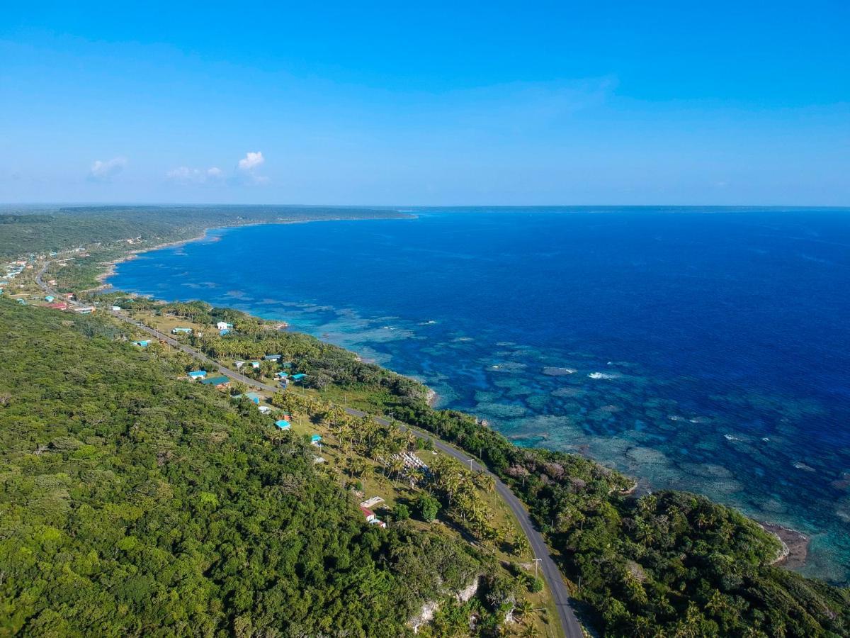 Hotel Oasis De Kiamu Лифу Екстериор снимка