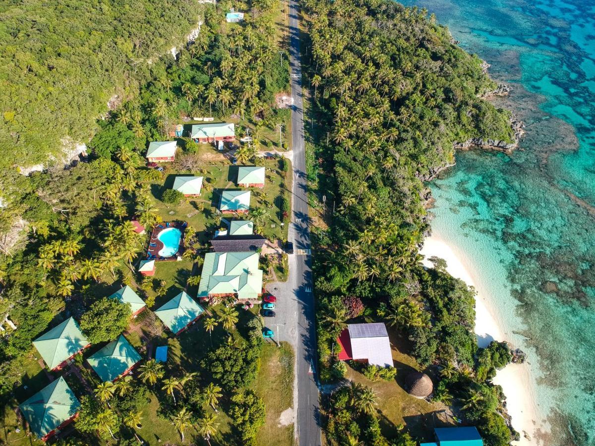 Hotel Oasis De Kiamu Лифу Екстериор снимка